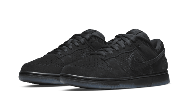 Nike Dunk Low Undefeated 5 On It Black